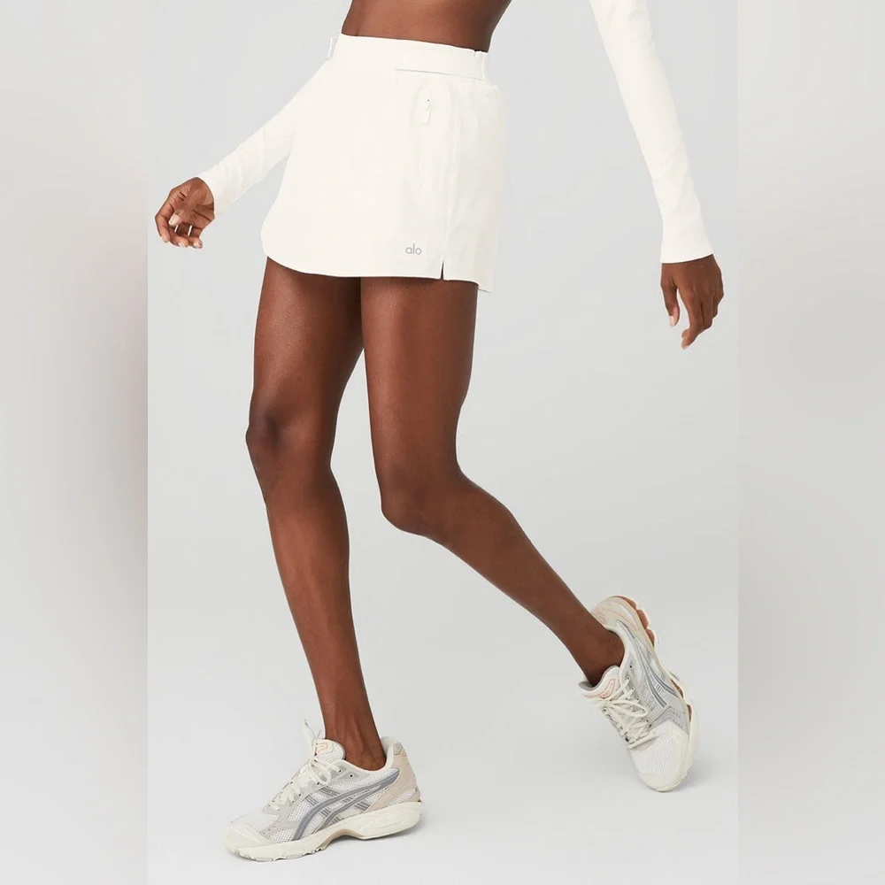 Alo Elevation High Waist Mini Skirt in Ivory White XXS
